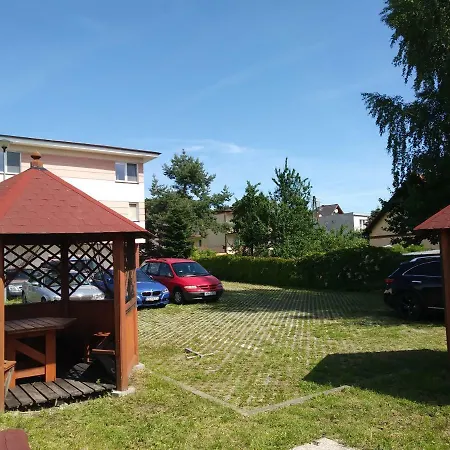 公寓 Leukozja 库瑞尼卡慕斯卡