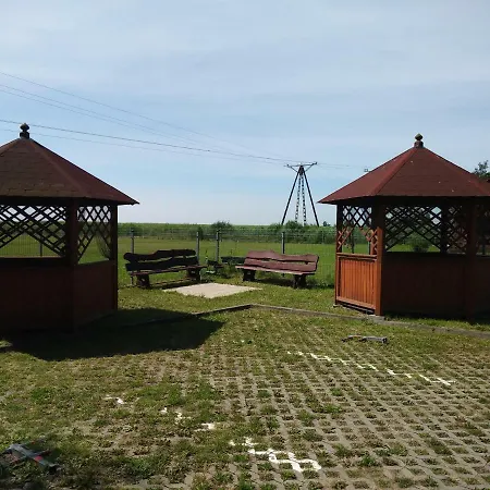 公寓 Leukozja 库瑞尼卡慕斯卡